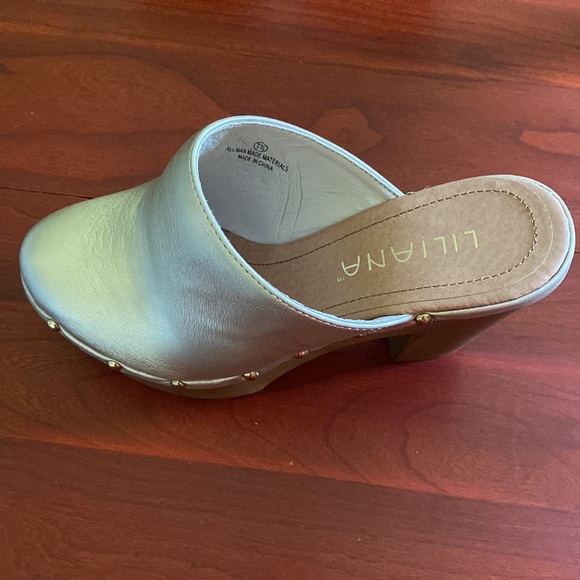 Mules/clogs - Picture 3 of 9